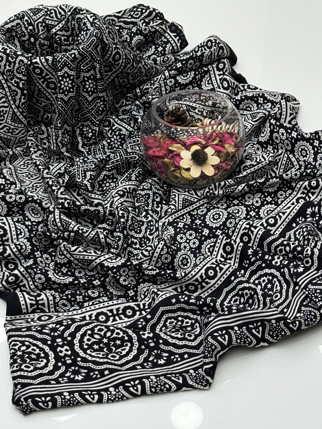 Traditional Sindhi Ajrak Chadar